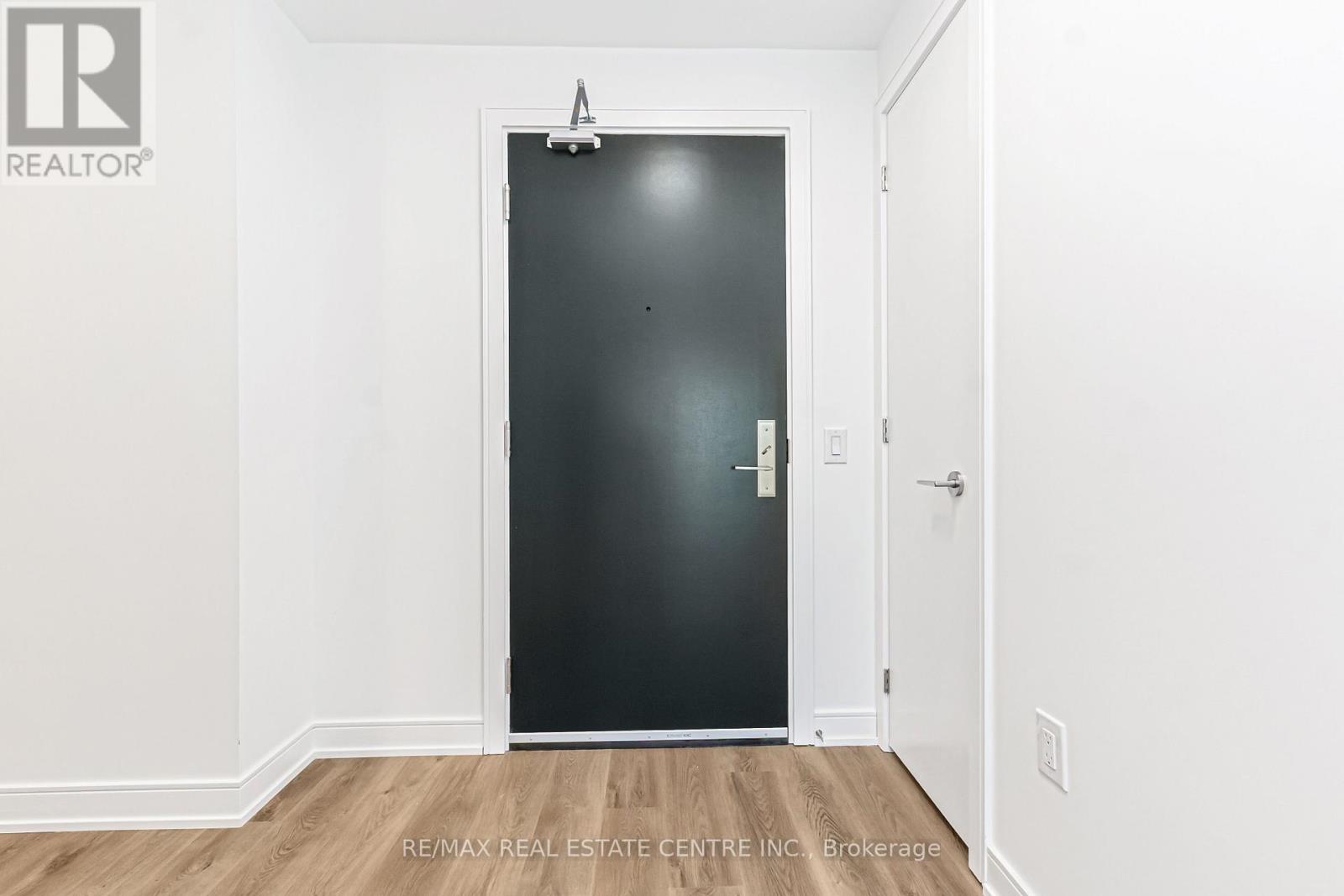 630 - 3009 Novar Road, Mississauga, Ontario  L5B 0P9 - Photo 5 - W12355676