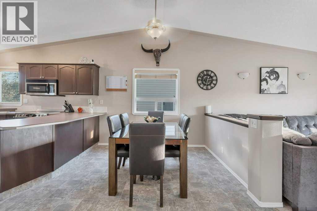 7 Reighley Close, Red Deer, Alberta  T4P 3V7 - Photo 11 - A2252817