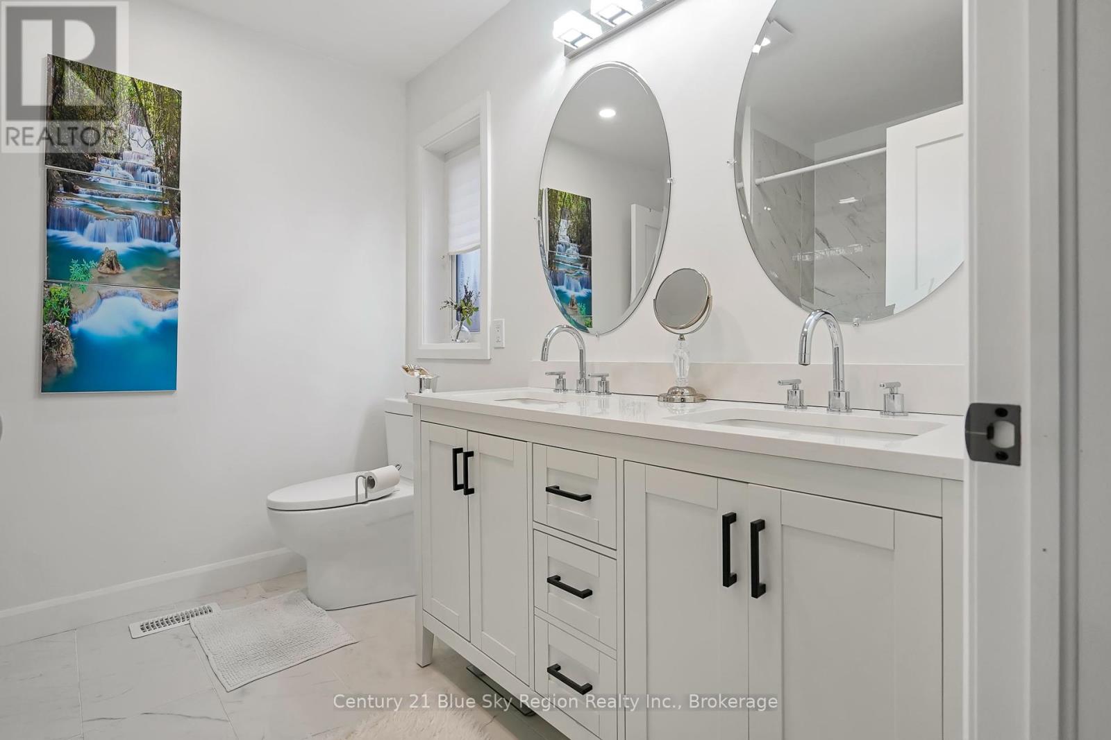 104 Greenwood Drive, Bonfield, Ontario  P0H 1E0 - Photo 32 - X12373495