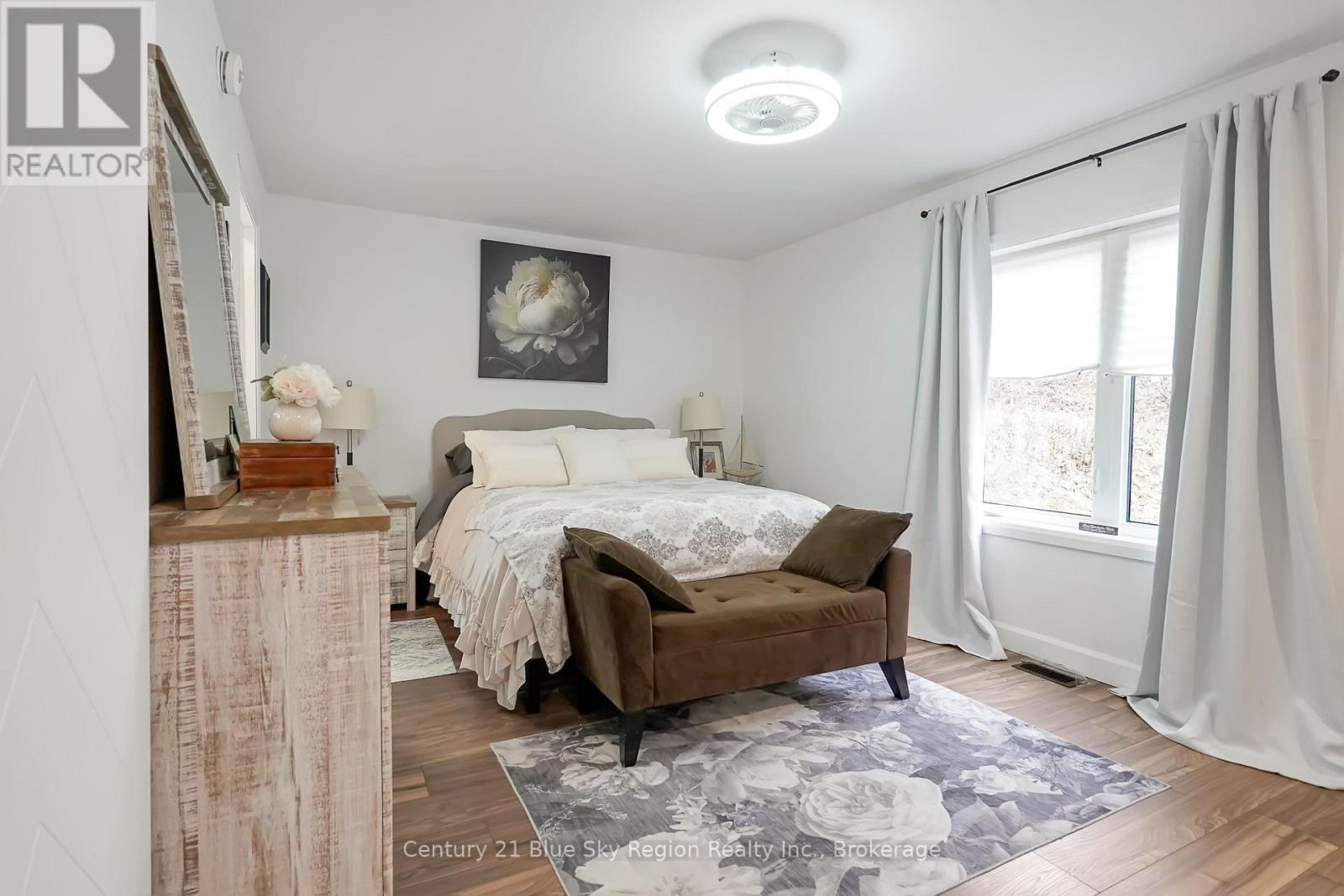 104 Greenwood Drive, Bonfield, Ontario  P0H 1E0 - Photo 37 - X12373495