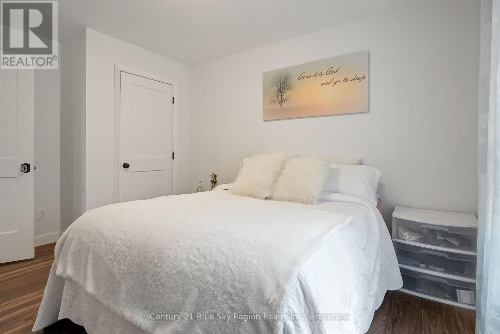 104 Greenwood Drive, Bonfield, Ontario  P0H 1E0 - Photo 41 - X12373495