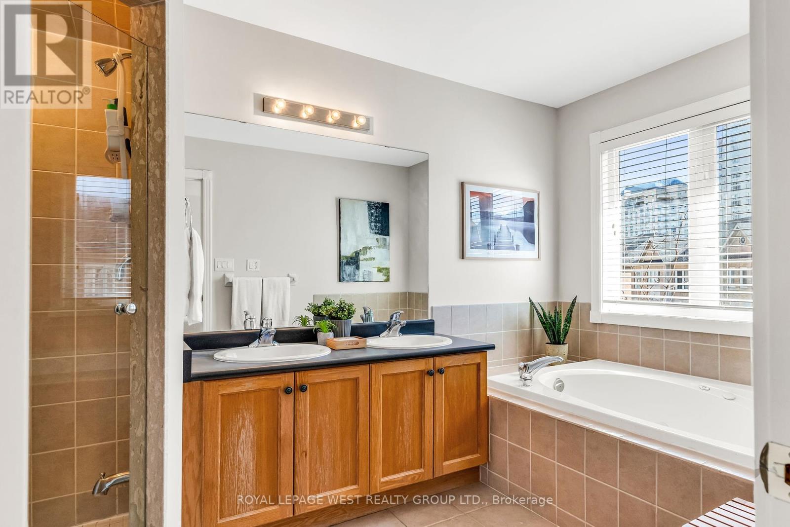16 Yachters Lane, Toronto, Ontario  M8V 4C5 - Photo 23 - W12373340