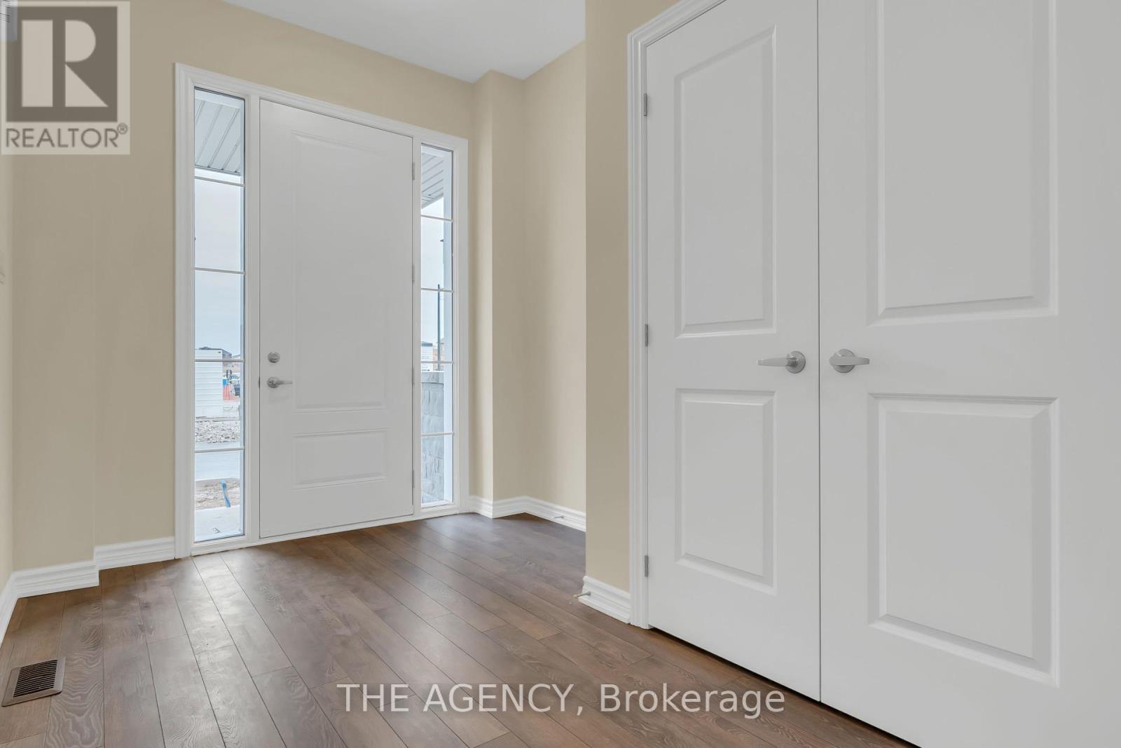 13 Steer Road, Erin, Ontario  N0B 1T0 - Photo 4 - W12373389