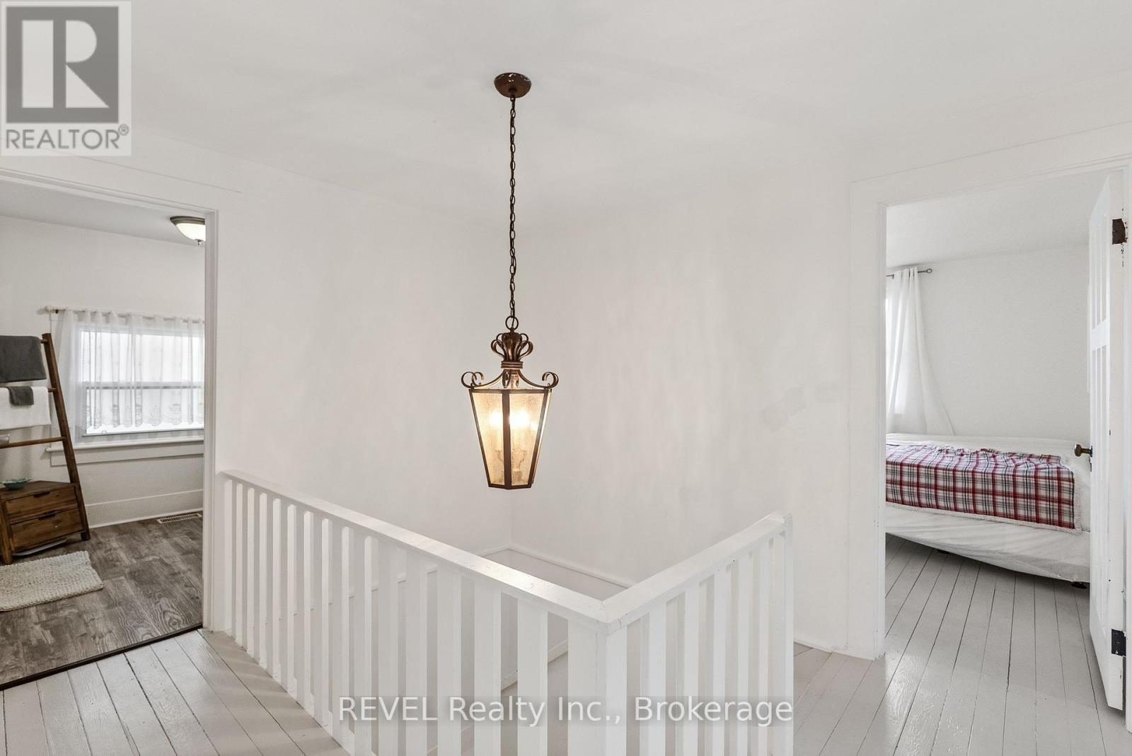 3819 Terrace Lane, Fort Erie, Ontario  L0S 1B0 - Photo 25 - X12373435