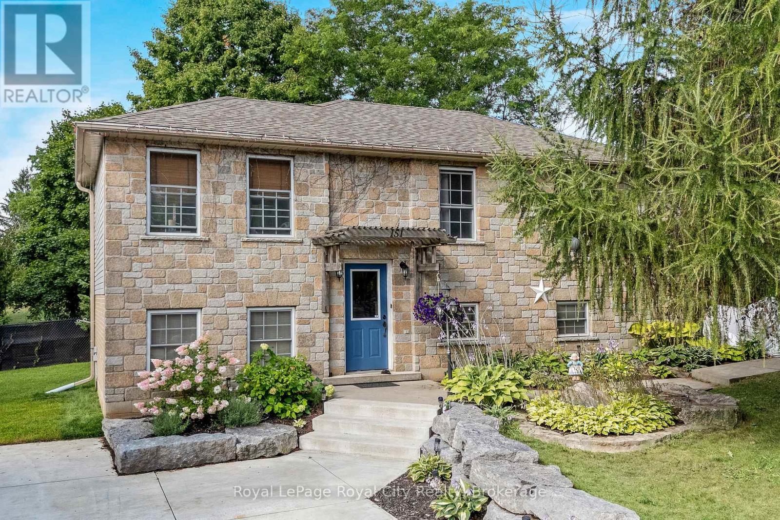 151 Queen Street, Guelph/eramosa, Ontario  N0B 2K0 - Photo 1 - X12373470