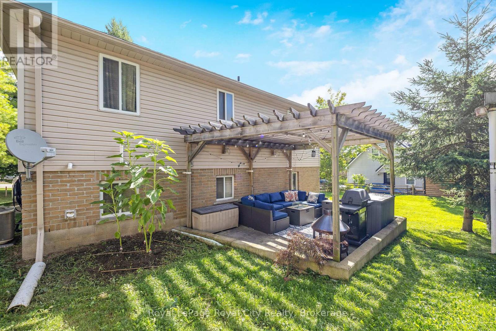 151 Queen Street, Guelph/eramosa, Ontario  N0B 2K0 - Photo 34 - X12373470