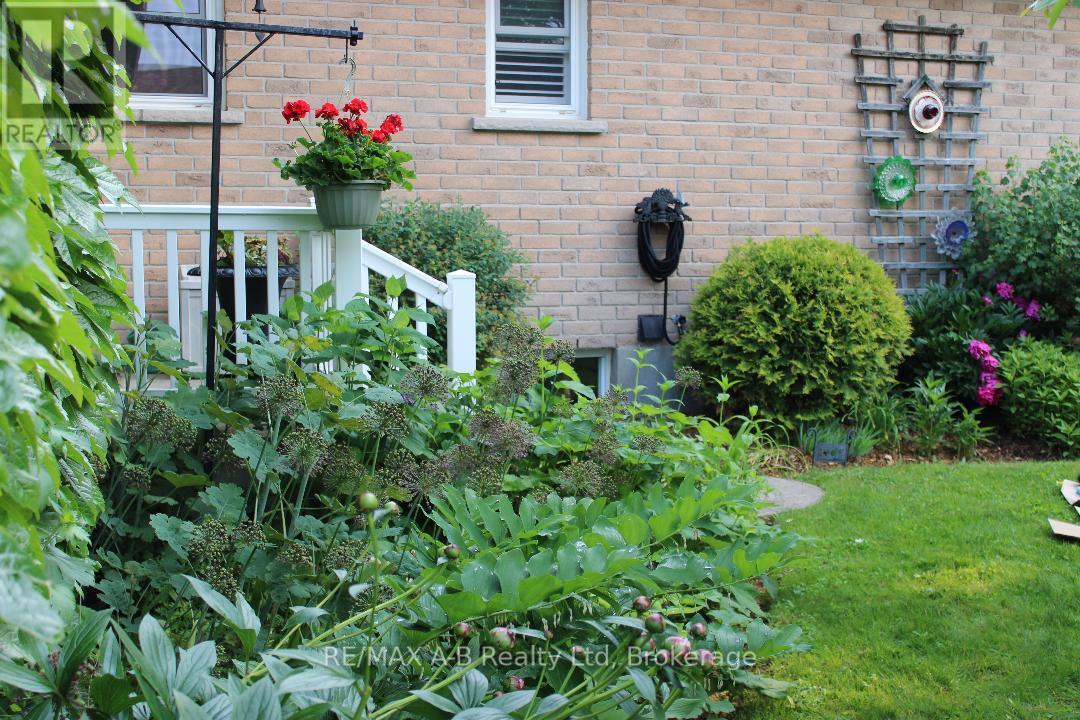 80 Queen Street, East Zorra-Tavistock, Ontario  N0B 2R0 - Photo 32 - X12373567