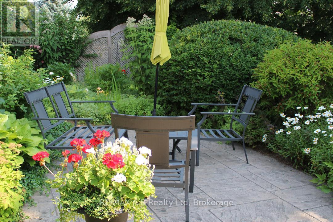 80 Queen Street, East Zorra-Tavistock, Ontario  N0B 2R0 - Photo 37 - X12373567