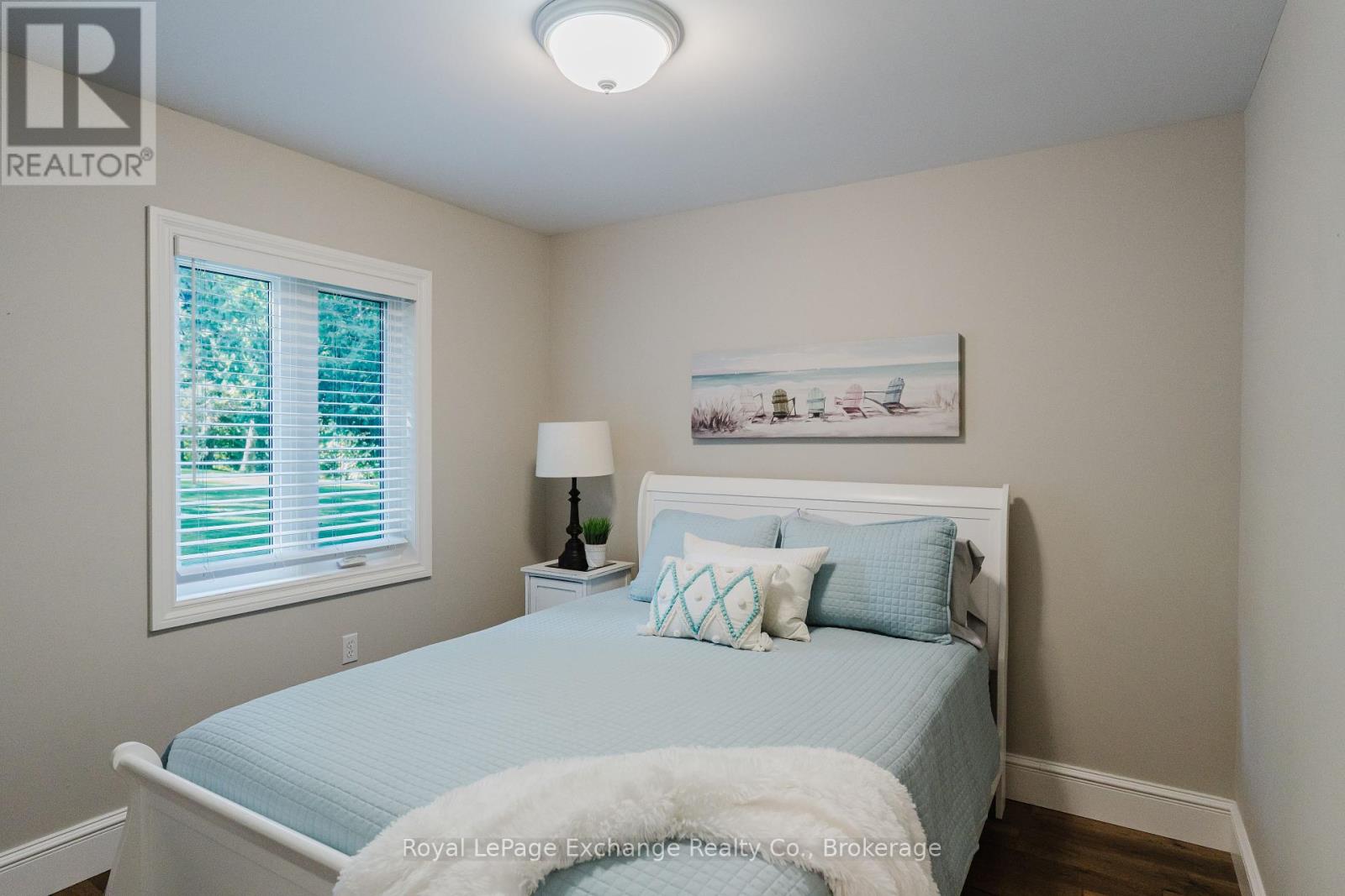 210 Miramichi Bay Road S, Saugeen Shores, Ontario  N0H 2C6 - Photo 17 - X12373592