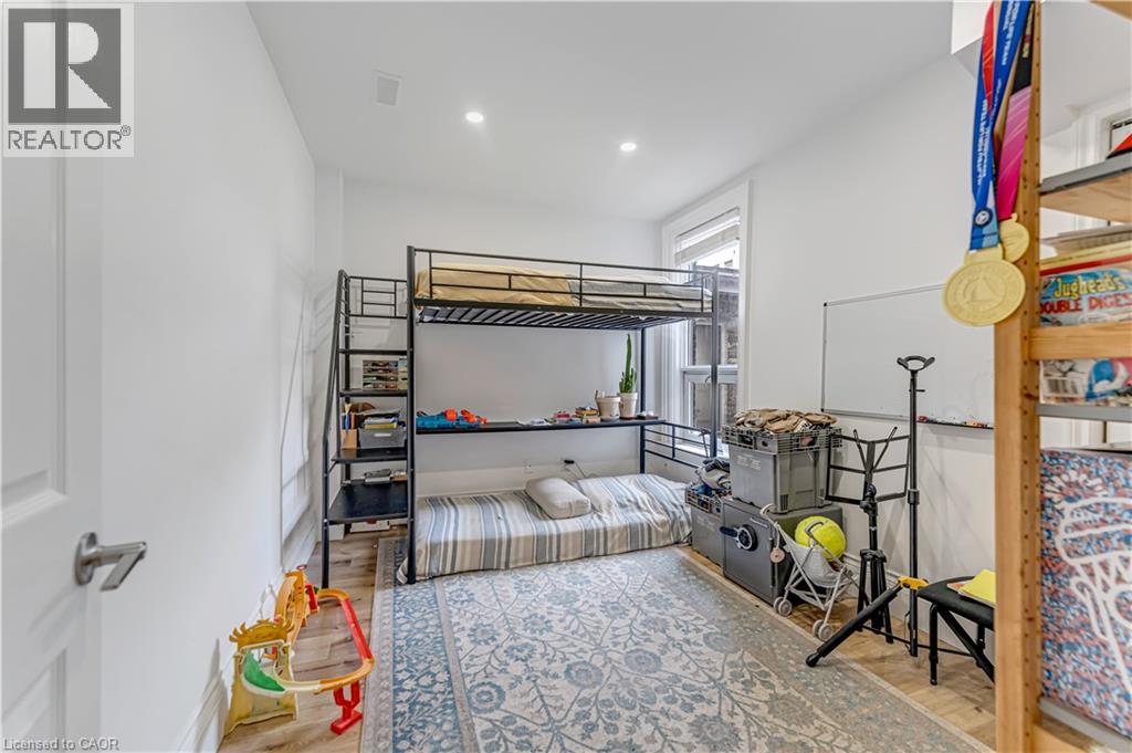 290 Gerrard Street E, Toronto, Ontario  M5A 2G4 - Photo 13 - 40765062