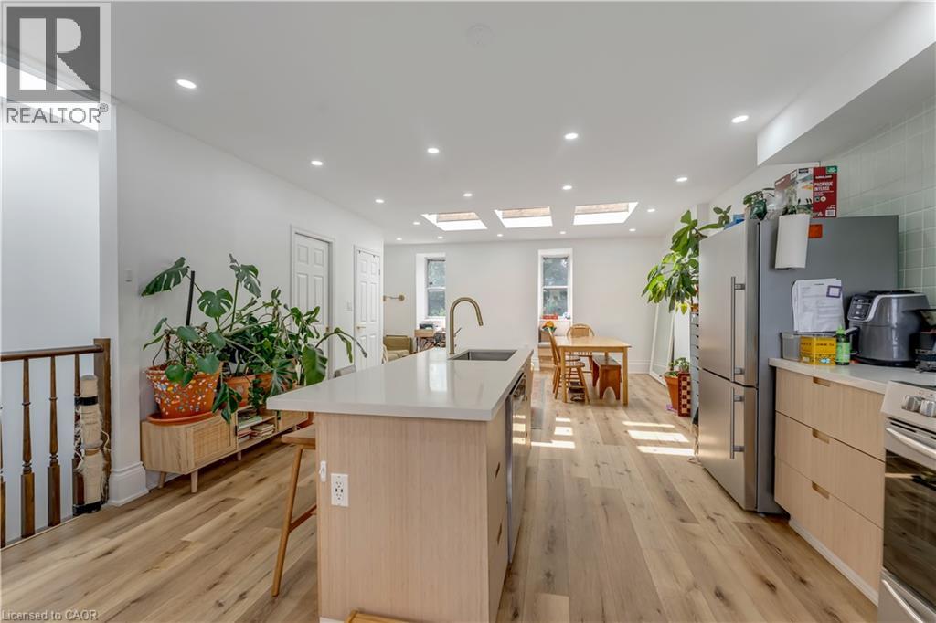 290 Gerrard Street E, Toronto, Ontario  M5A 2G4 - Photo 17 - 40765062