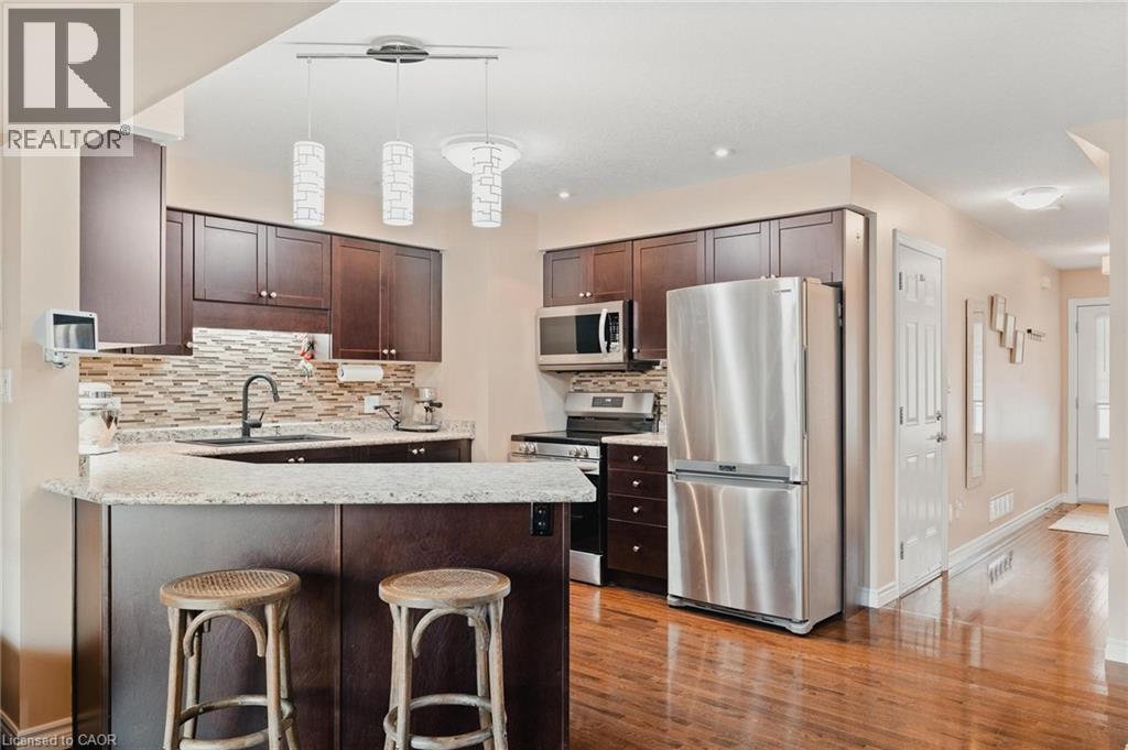 555 Chablis Drive Unit# 11, Waterloo, Ontario  N2T 0A5 - Photo 9 - 40765073