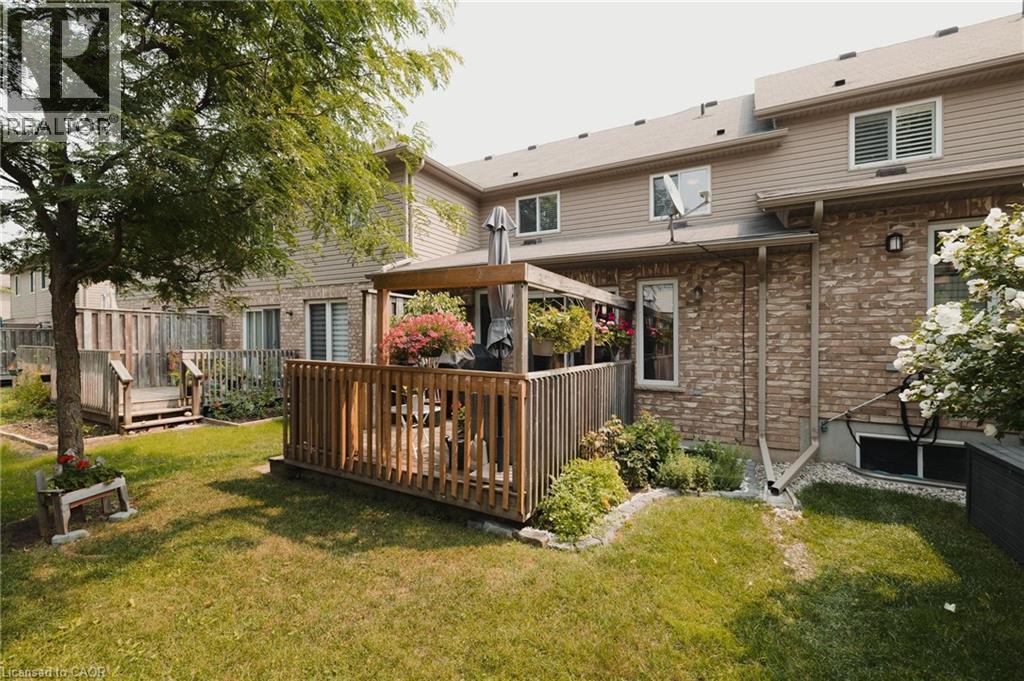 555 Chablis Drive Unit# 11, Waterloo, Ontario  N2T 0A5 - Photo 24 - 40765073