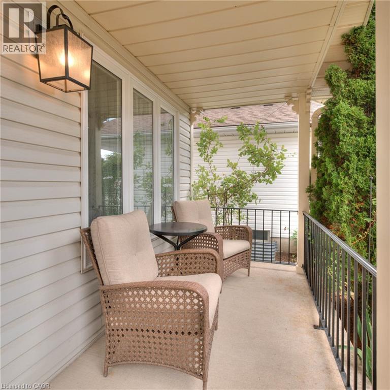 Property at 182 AUBURN Drive image 5