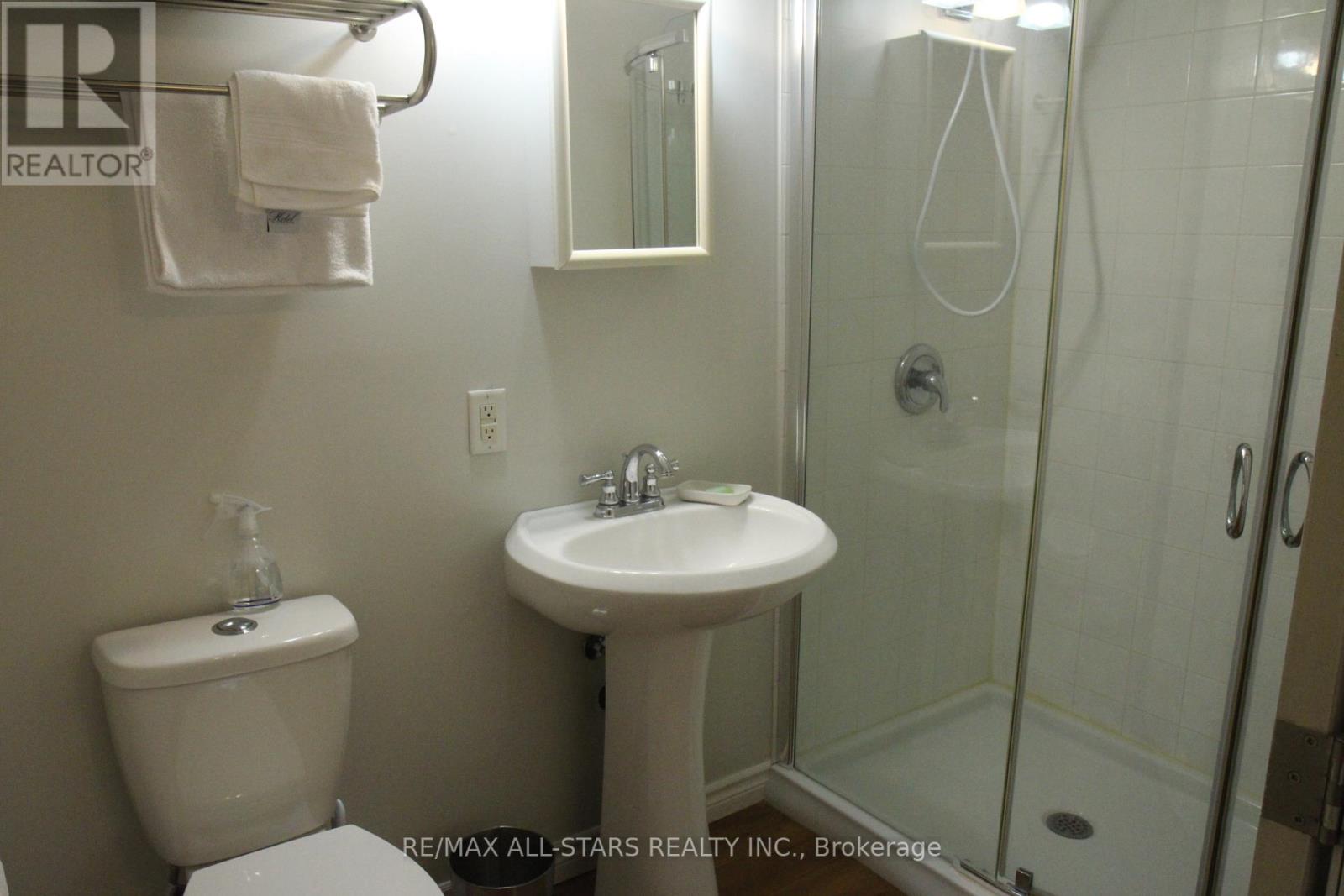 77 Bobcaygeon Road, Minden Hills (Lutterworth), Ontario  K0M 2K0 - Photo 7 - X12373324