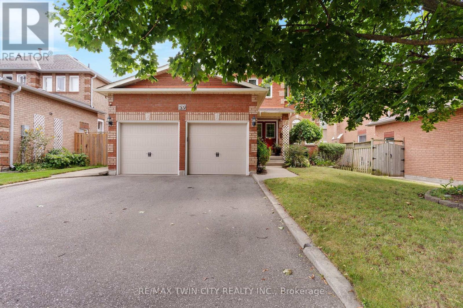 Property at 20 ANGLEROCK DRIVE image 1