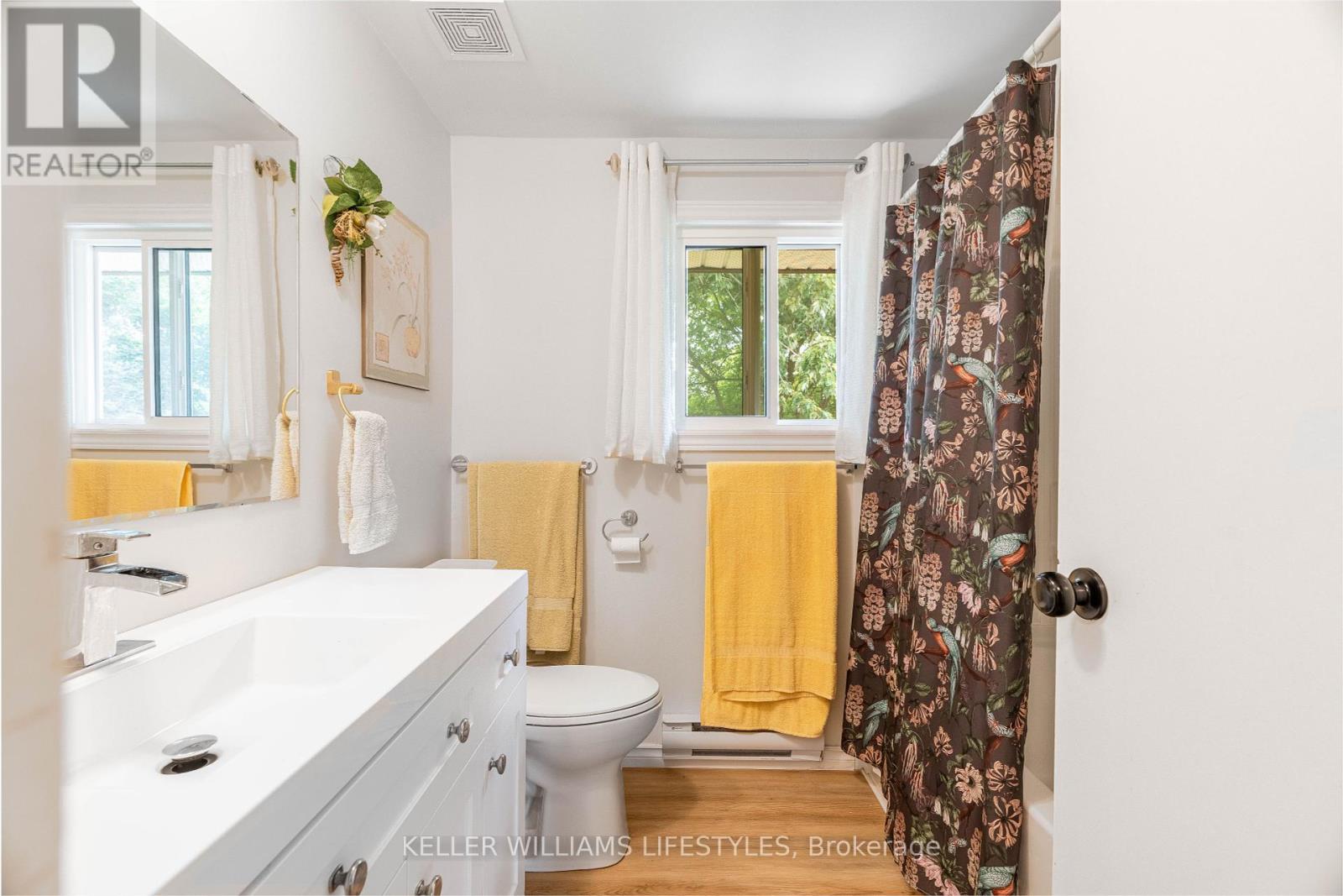 2 - 155 Water Street, Southwest Middlesex, Ontario  N0L 1M0 - Photo 14 - X12372703