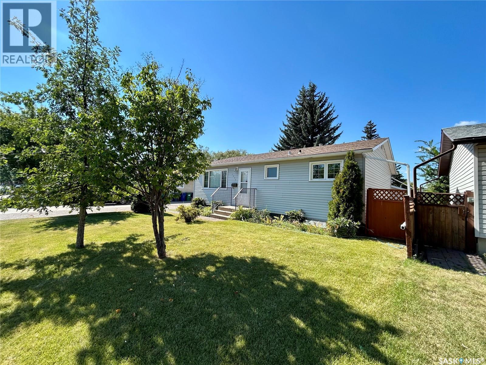 1017 Matheson Drive, Saskatoon, Saskatchewan  S7K 3Y9 - Photo 2 - SK016888