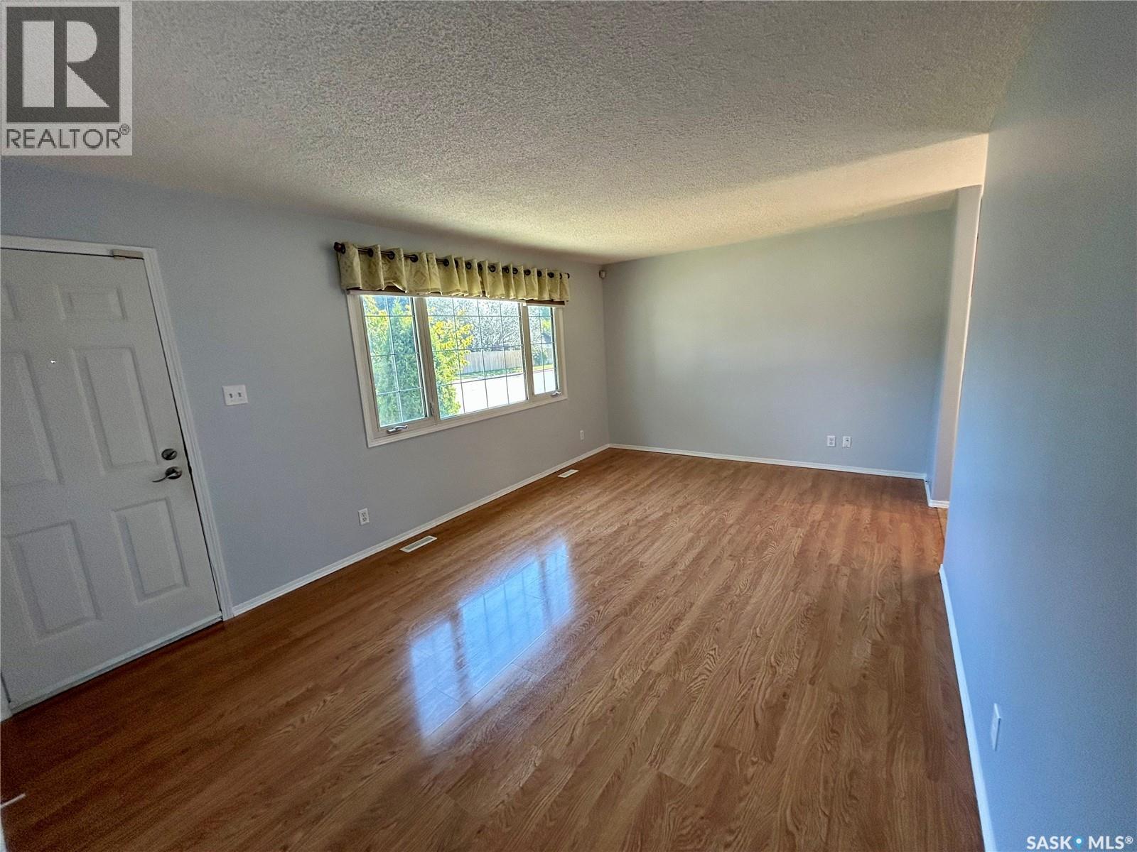1017 Matheson Drive, Saskatoon, Saskatchewan  S7K 3Y9 - Photo 7 - SK016888