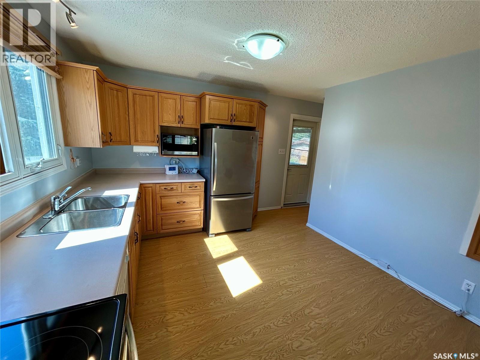 1017 Matheson Drive, Saskatoon, Saskatchewan  S7K 3Y9 - Photo 9 - SK016888