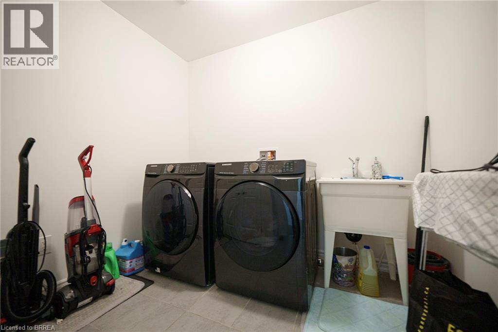 4 Sleeth Street, Brantford, Ontario  N3S 7V4 - Photo 24 - 40765067