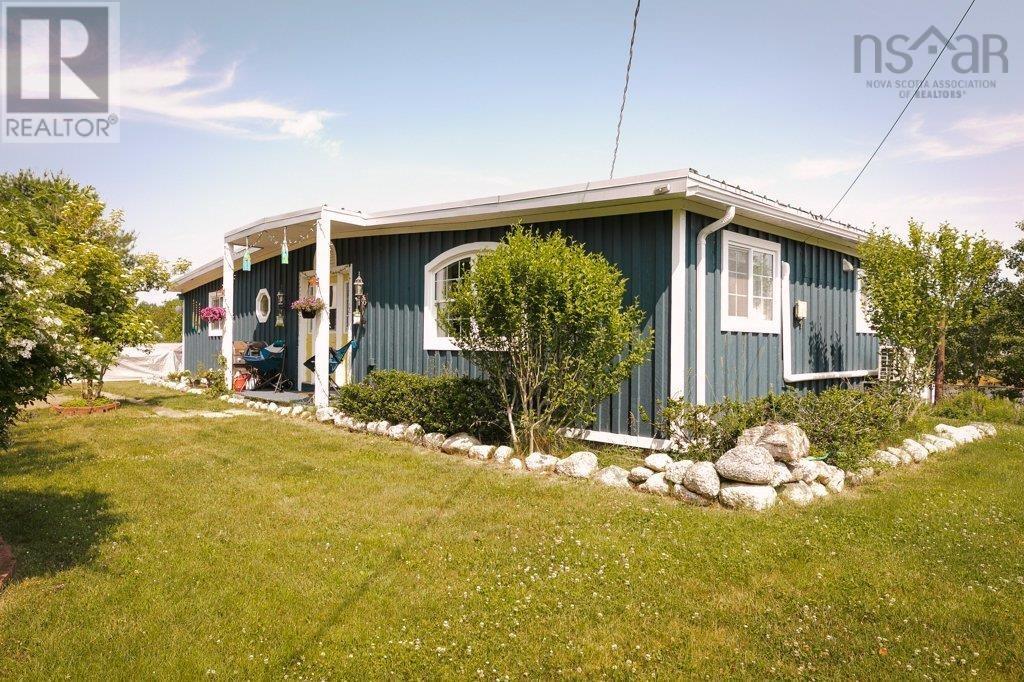 129 Crandall Road, Martins Point, Nova Scotia  B0J 2E0 - Photo 2 - 202514374