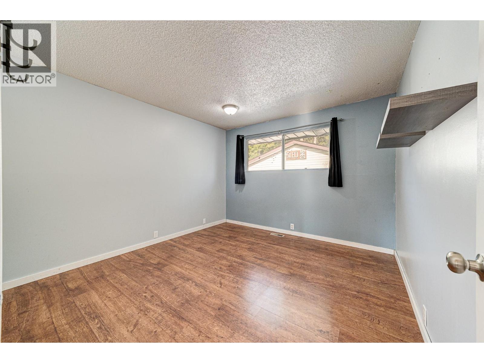 850 Minto Crescent, Elkford, British Columbia  V0B 1H0 - Photo 22 - 10360664