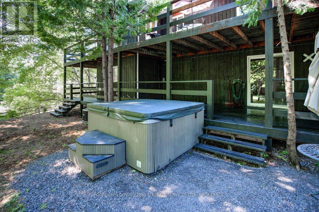 32 Village Estates Road, Leeds And The Thousand Islands, Ontario  K0E 1L0 - Photo 43 - X12373598