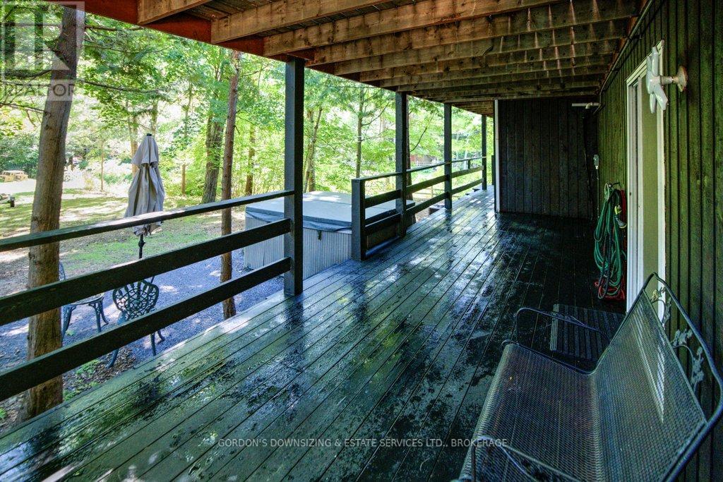 32 Village Estates Road, Leeds And The Thousand Islands, Ontario  K0E 1L0 - Photo 46 - X12373598