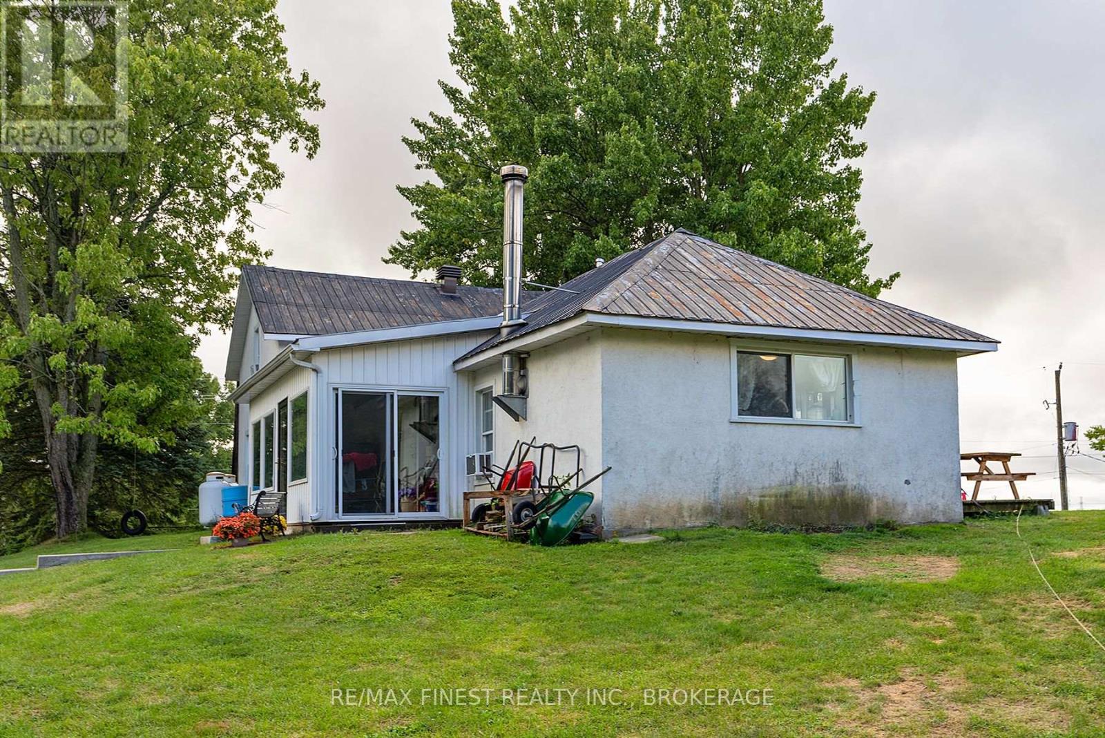 1069 County Road 9, Greater Napanee, Ontario  K7R 3K8 - Photo 31 - X12373643