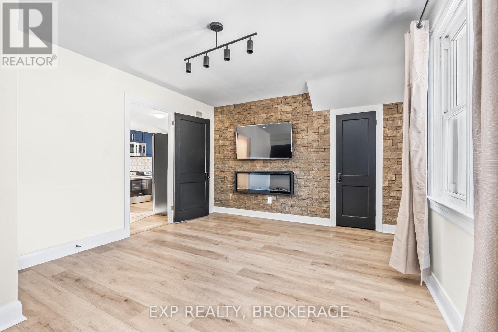 493 College Street, Kingston, Ontario  K7L 4M8 - Photo 15 - X12373668