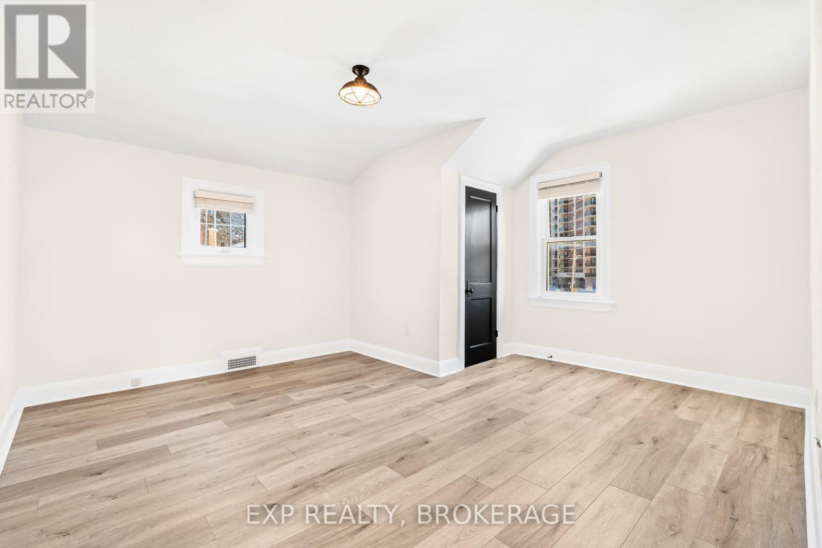 493 College Street, Kingston, Ontario  K7L 4M8 - Photo 20 - X12373668