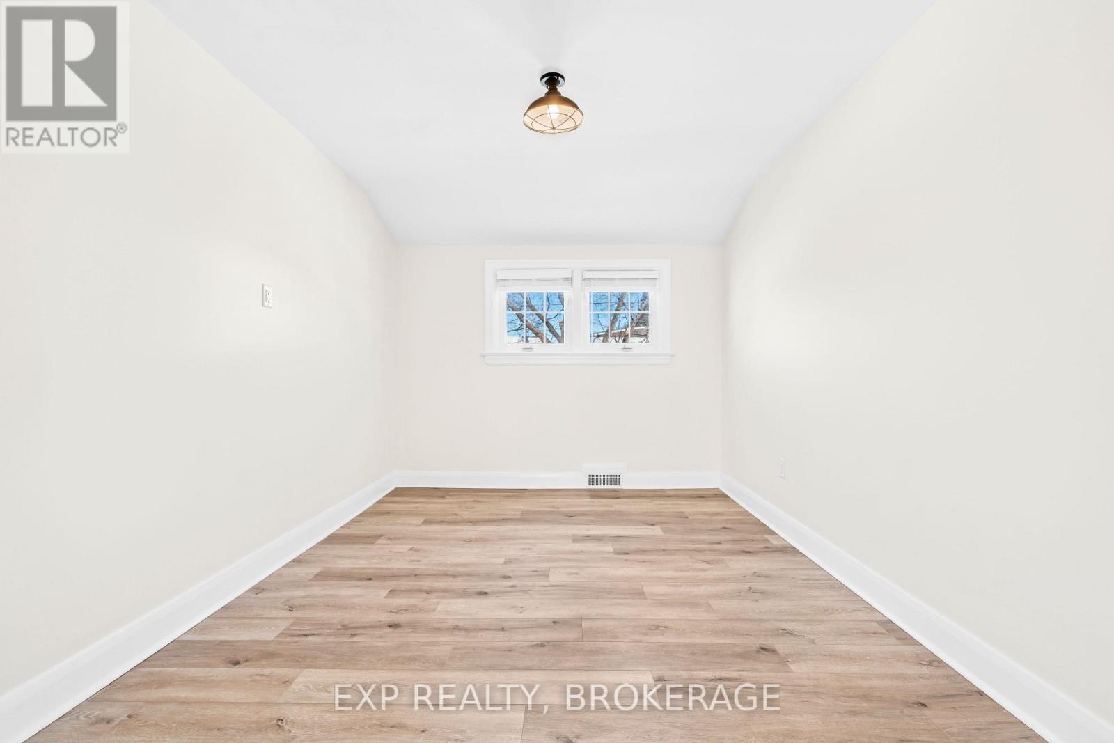 493 College Street, Kingston, Ontario  K7L 4M8 - Photo 22 - X12373668