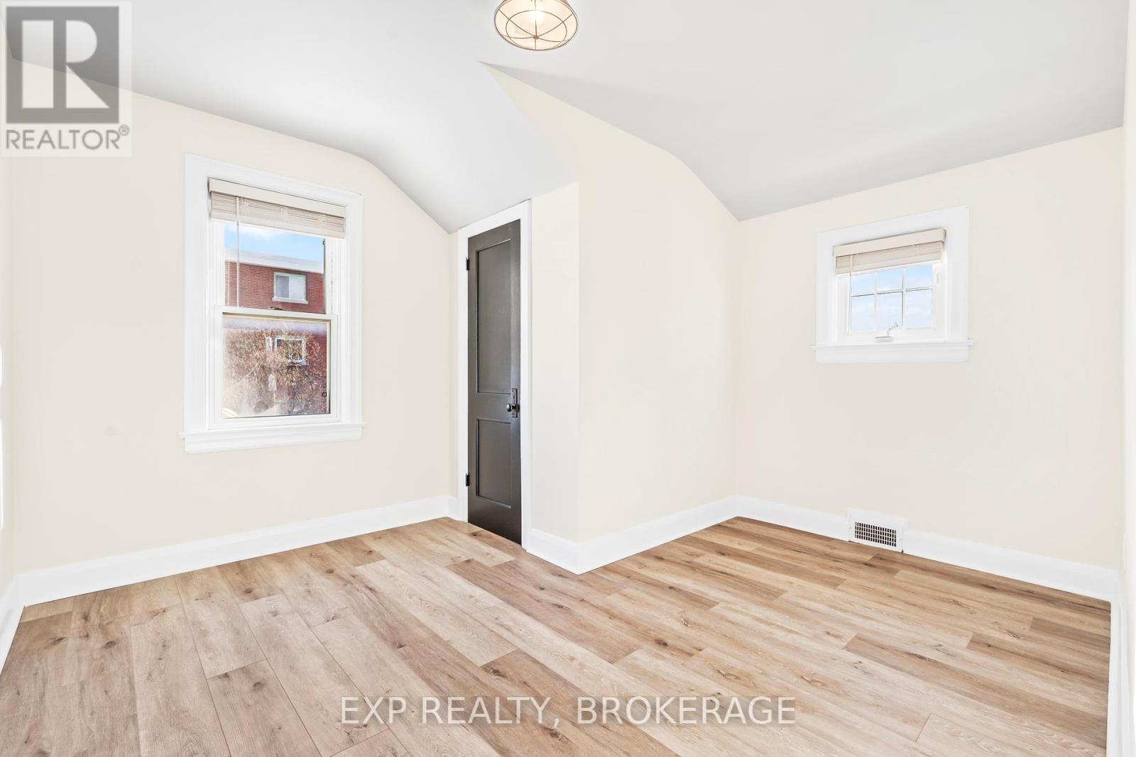 493 College Street, Kingston, Ontario  K7L 4M8 - Photo 24 - X12373668