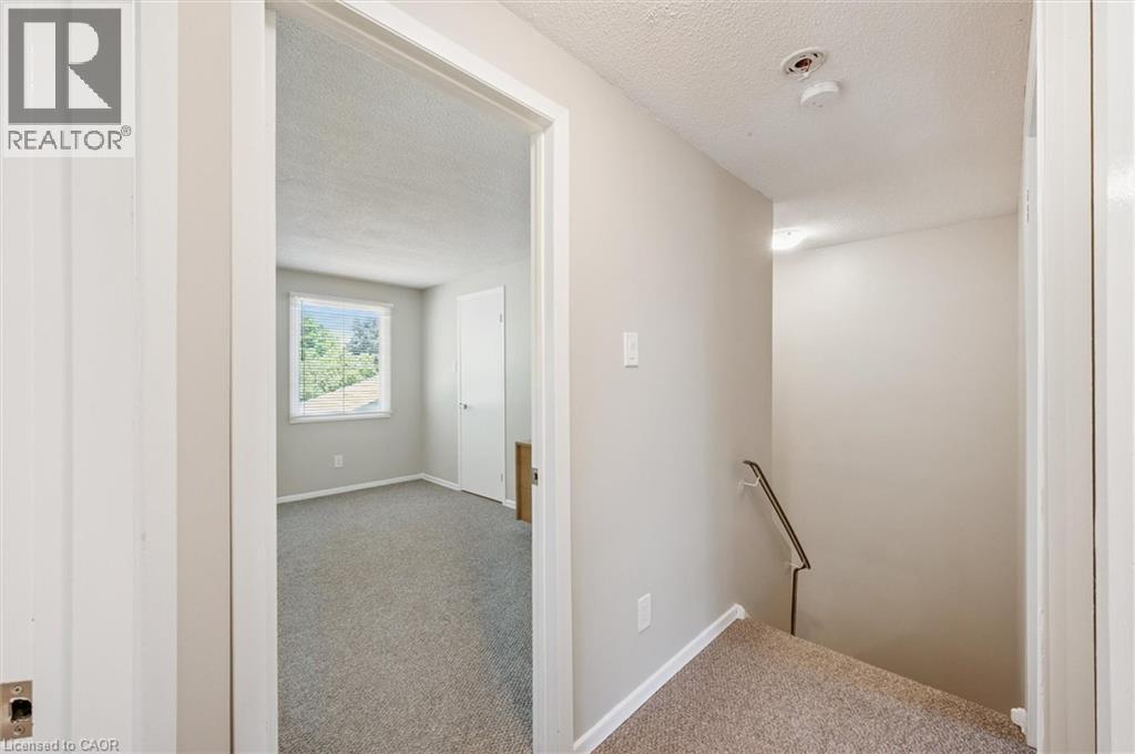 476 Kingscourt Drive Unit# 22, Waterloo, Ontario  N2K 3R3 - Photo 17 - 40743048