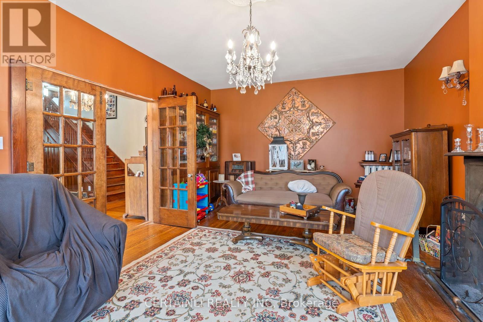 218 London Road, Sarnia, Ontario  N7T 4V5 - Photo 10 - X12373602