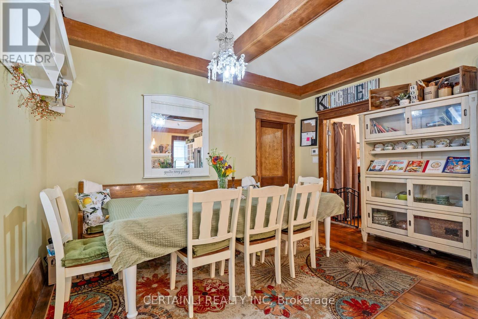 218 London Road, Sarnia, Ontario  N7T 4V5 - Photo 13 - X12373602