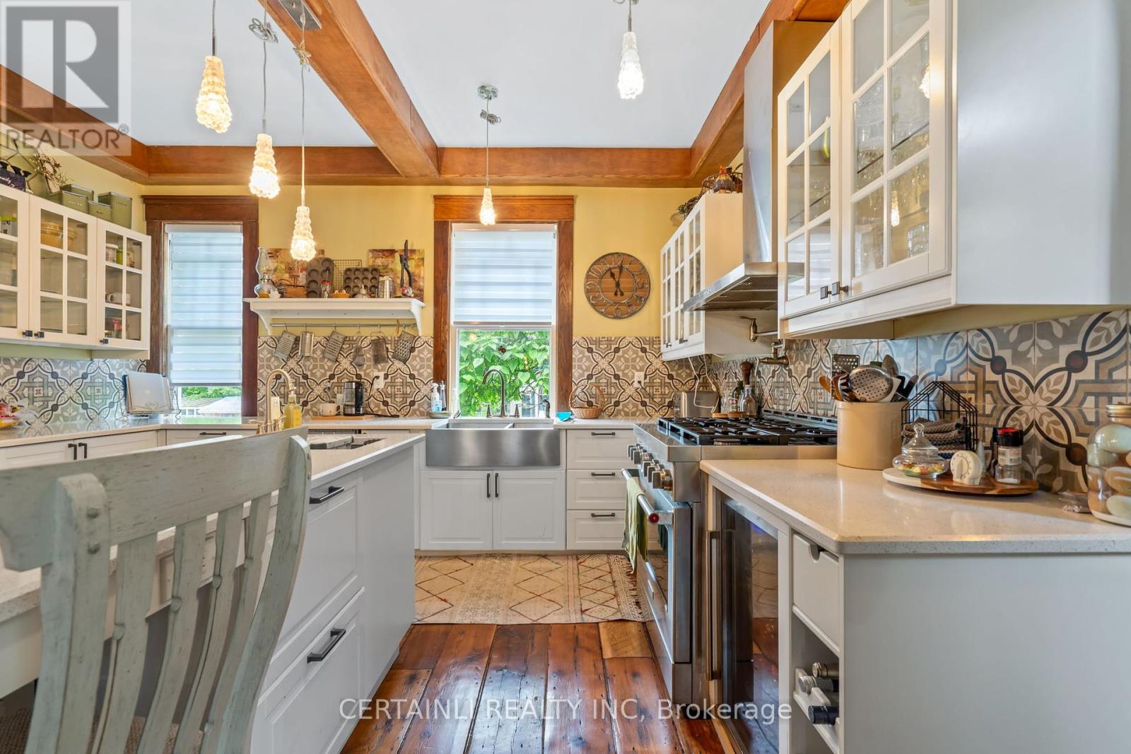 218 London Road, Sarnia, Ontario  N7T 4V5 - Photo 17 - X12373602