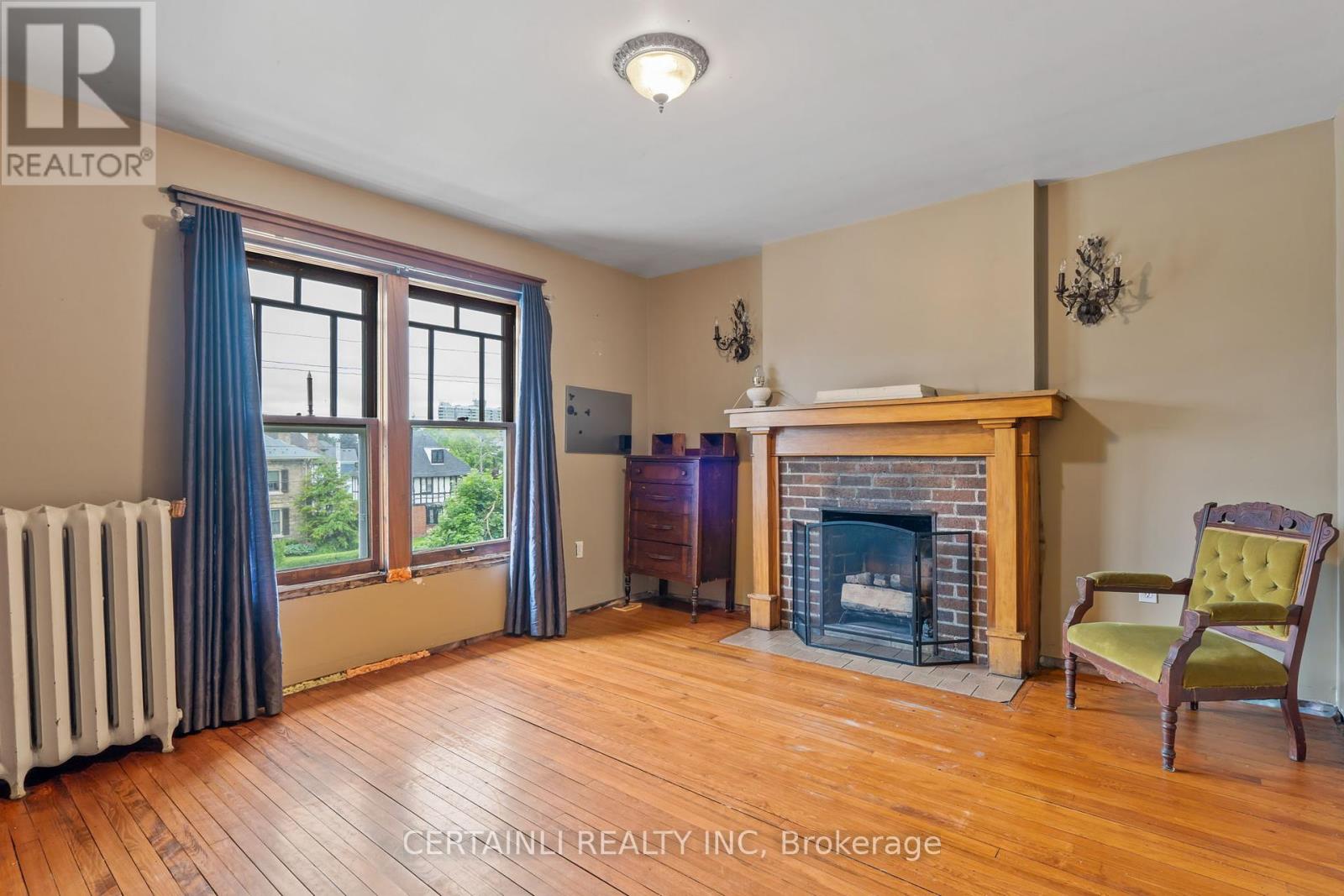 218 London Road, Sarnia, Ontario  N7T 4V5 - Photo 30 - X12373602