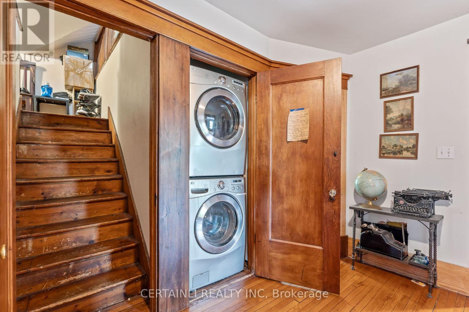 218 London Road, Sarnia, Ontario  N7T 4V5 - Photo 34 - X12373602