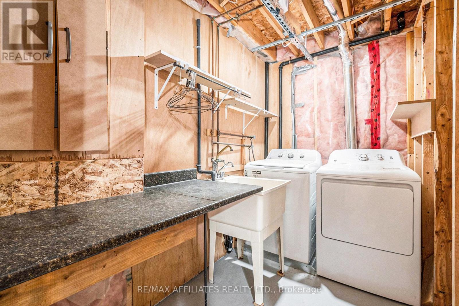 162 Morris Street, Carleton Place, Ontario  K7C 4N2 - Photo 20 - X12373654
