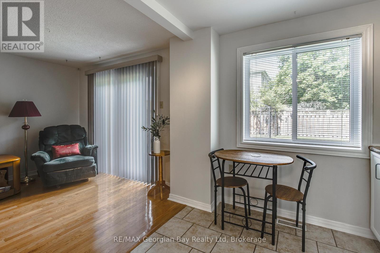 328 Rose Crescent, Midland, Ontario  L4R 5C1 - Photo 8 - S12373609