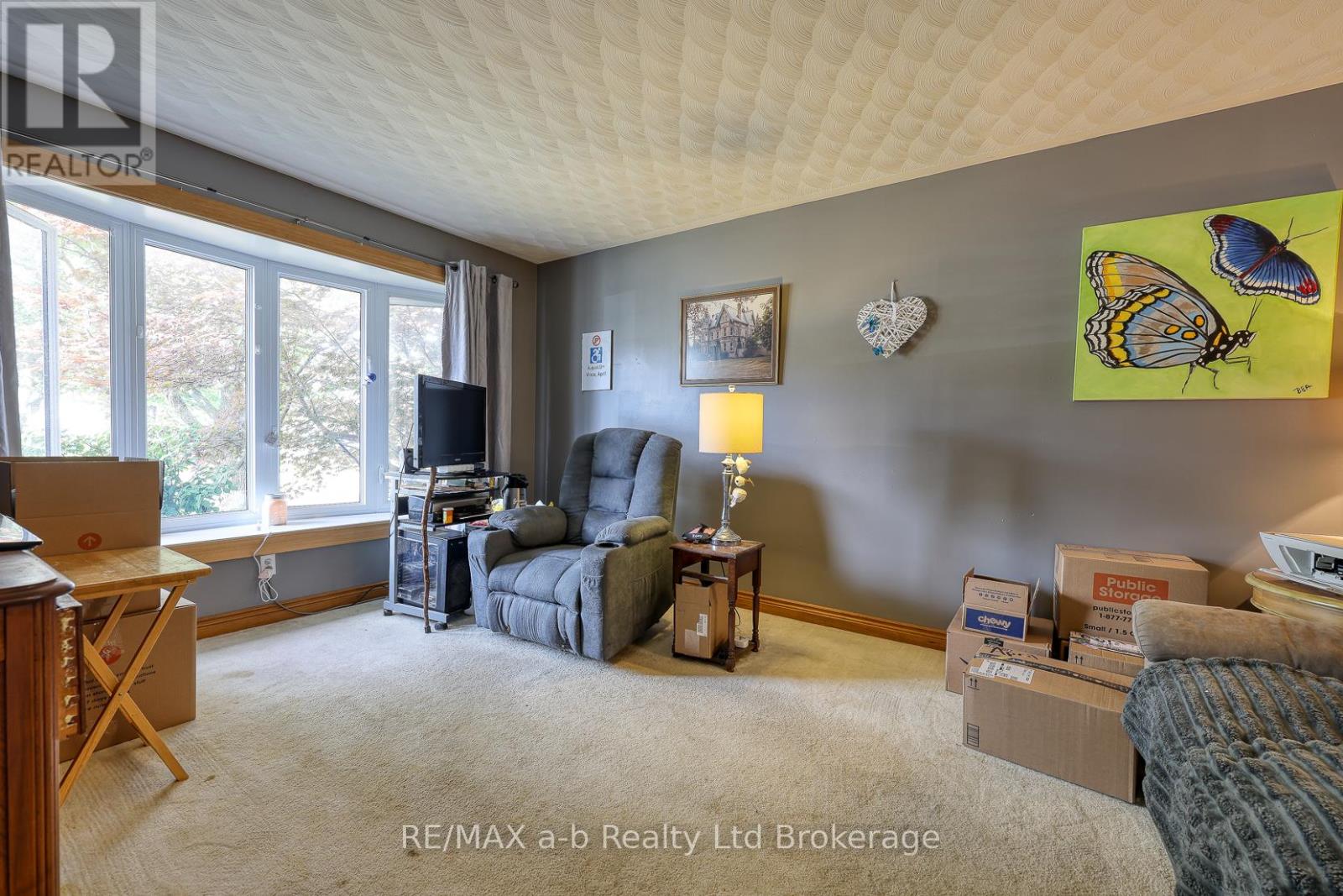 42 John Davies Drive, Woodstock, Ontario  N4T 1N3 - Photo 10 - X12373608
