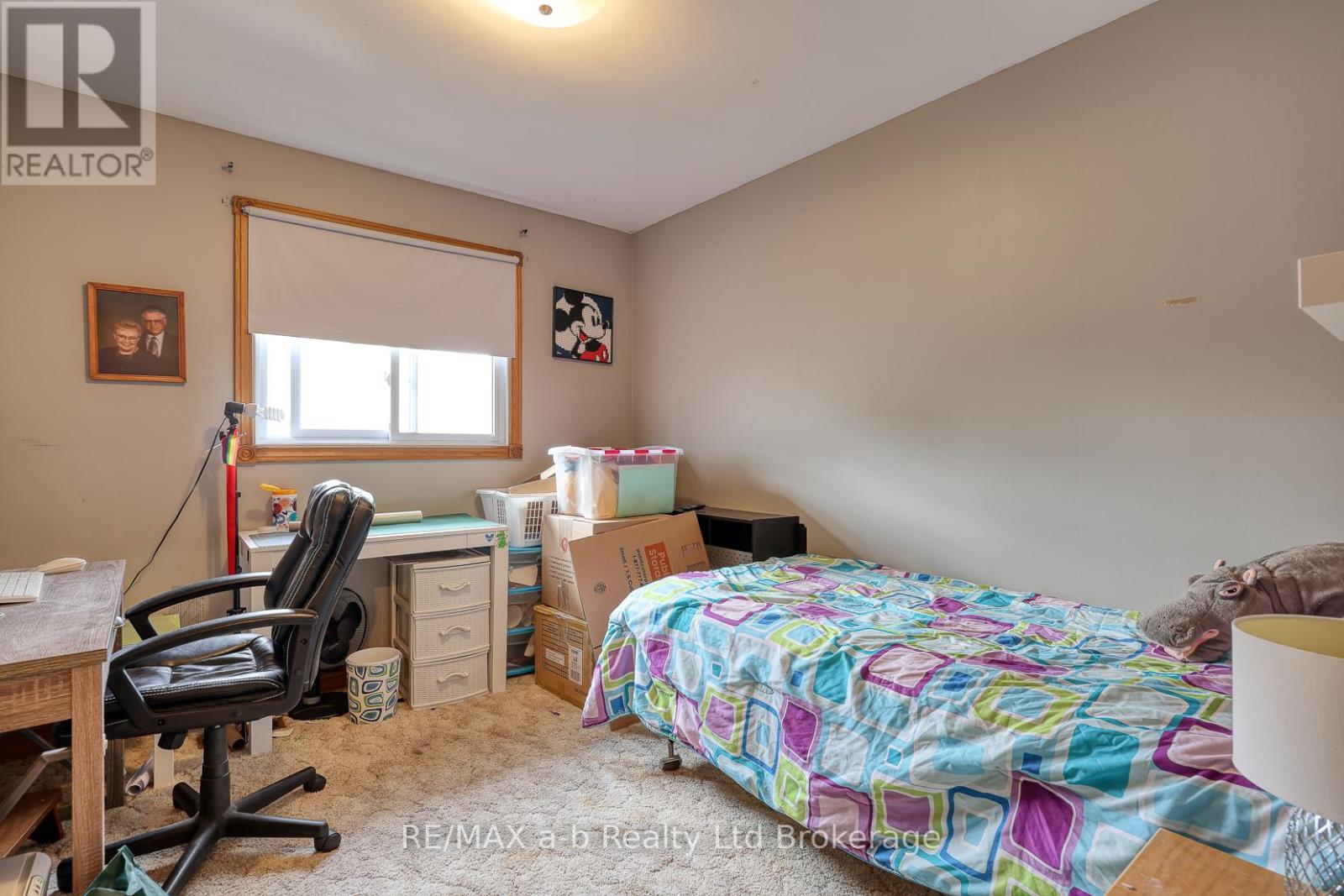 42 John Davies Drive, Woodstock, Ontario  N4T 1N3 - Photo 23 - X12373608