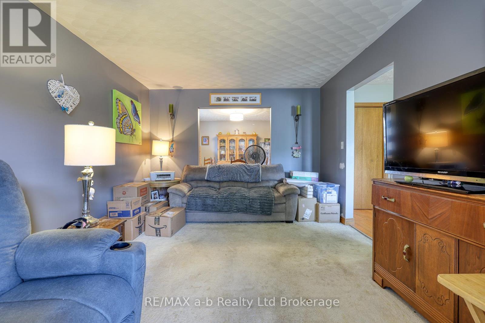 42 John Davies Drive, Woodstock, Ontario  N4T 1N3 - Photo 9 - X12373608