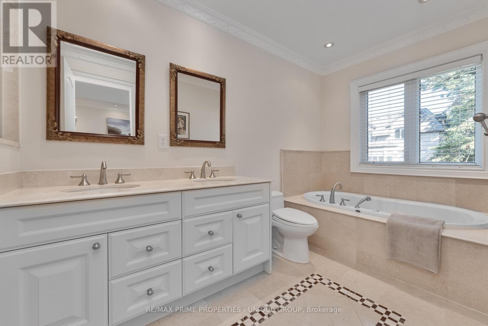 276 Greenfield Avenue, Toronto, Ontario  M2N 3E5 - Photo 24 - C12373392