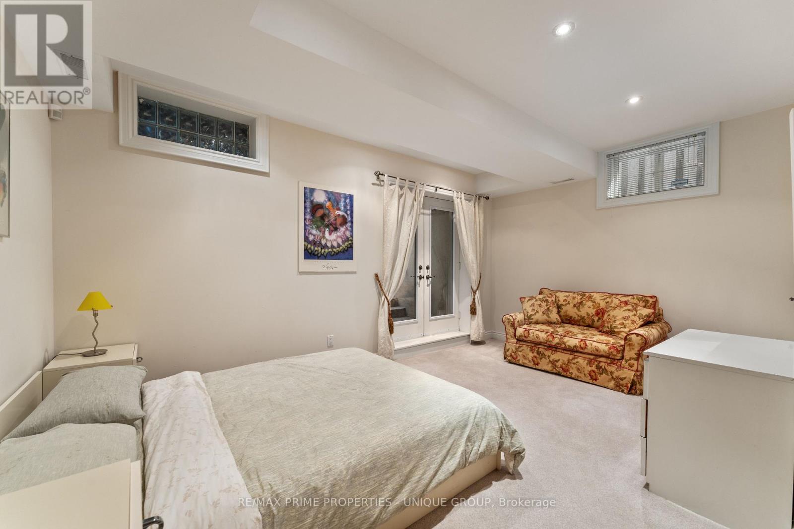 276 Greenfield Avenue, Toronto, Ontario  M2N 3E5 - Photo 32 - C12373392