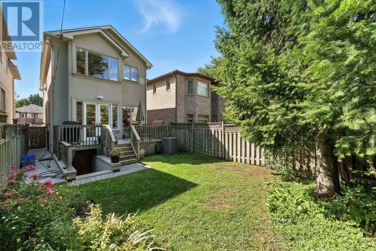 276 Greenfield Avenue, Toronto, Ontario  M2N 3E5 - Photo 38 - C12373392