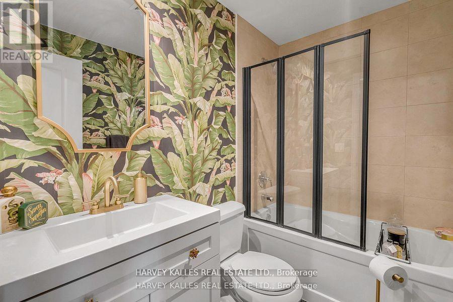 1402 - 21 Grand Magazine Street, Toronto, Ontario  M5V 1B5 - Photo 25 - C12373393