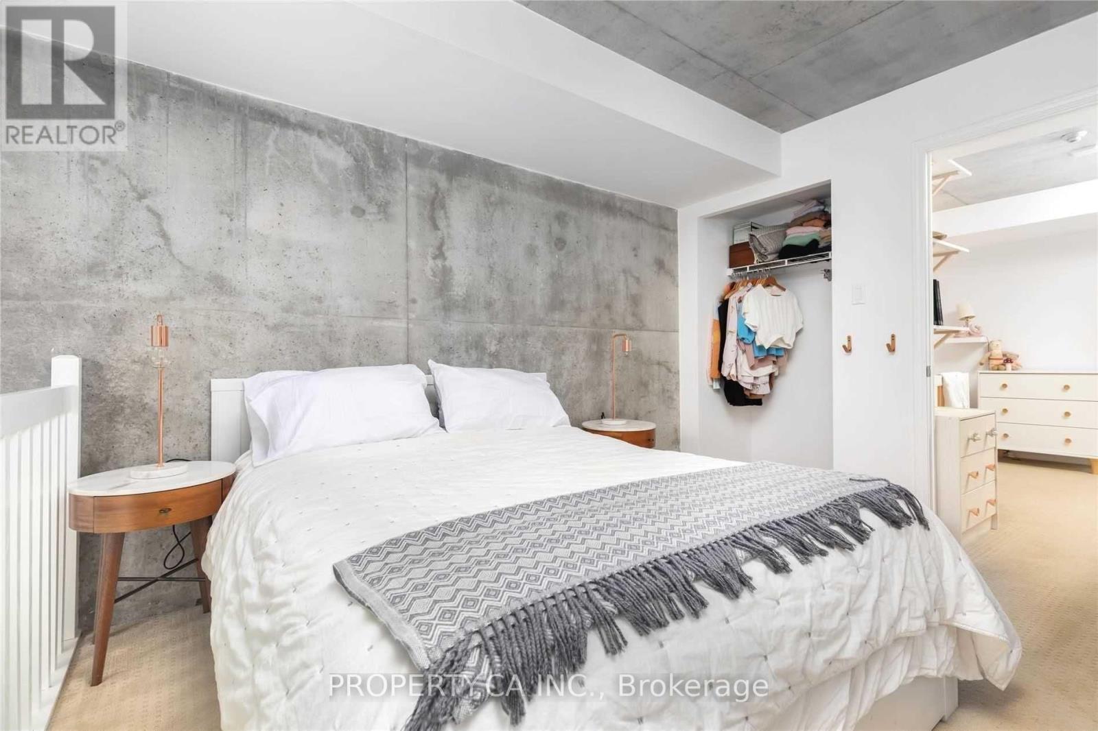 302 - 954 King Street W, Toronto, Ontario  M6K 3L9 - Photo 11 - C12373478
